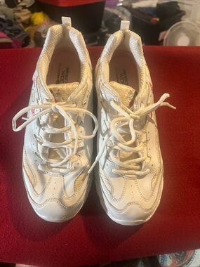 Skechers Delites White Sneakers with Pink Floral Embroidery